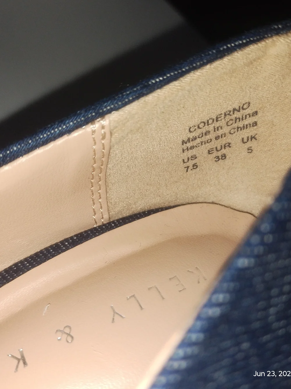 Kelly & Katie Size 7.5 denim Heel